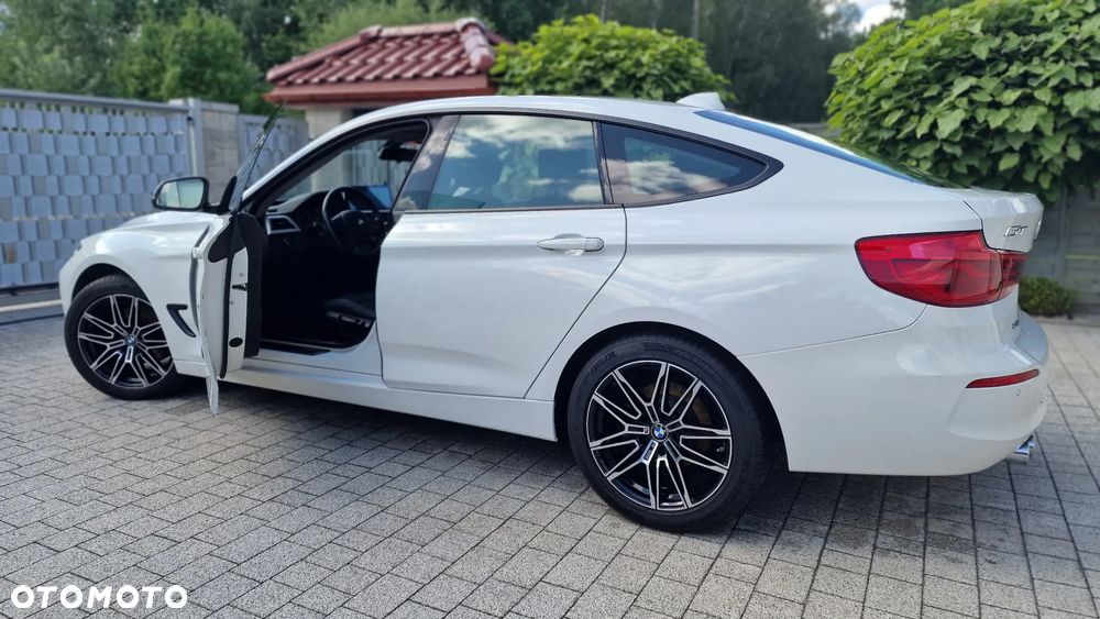 BMW 3GT - 15