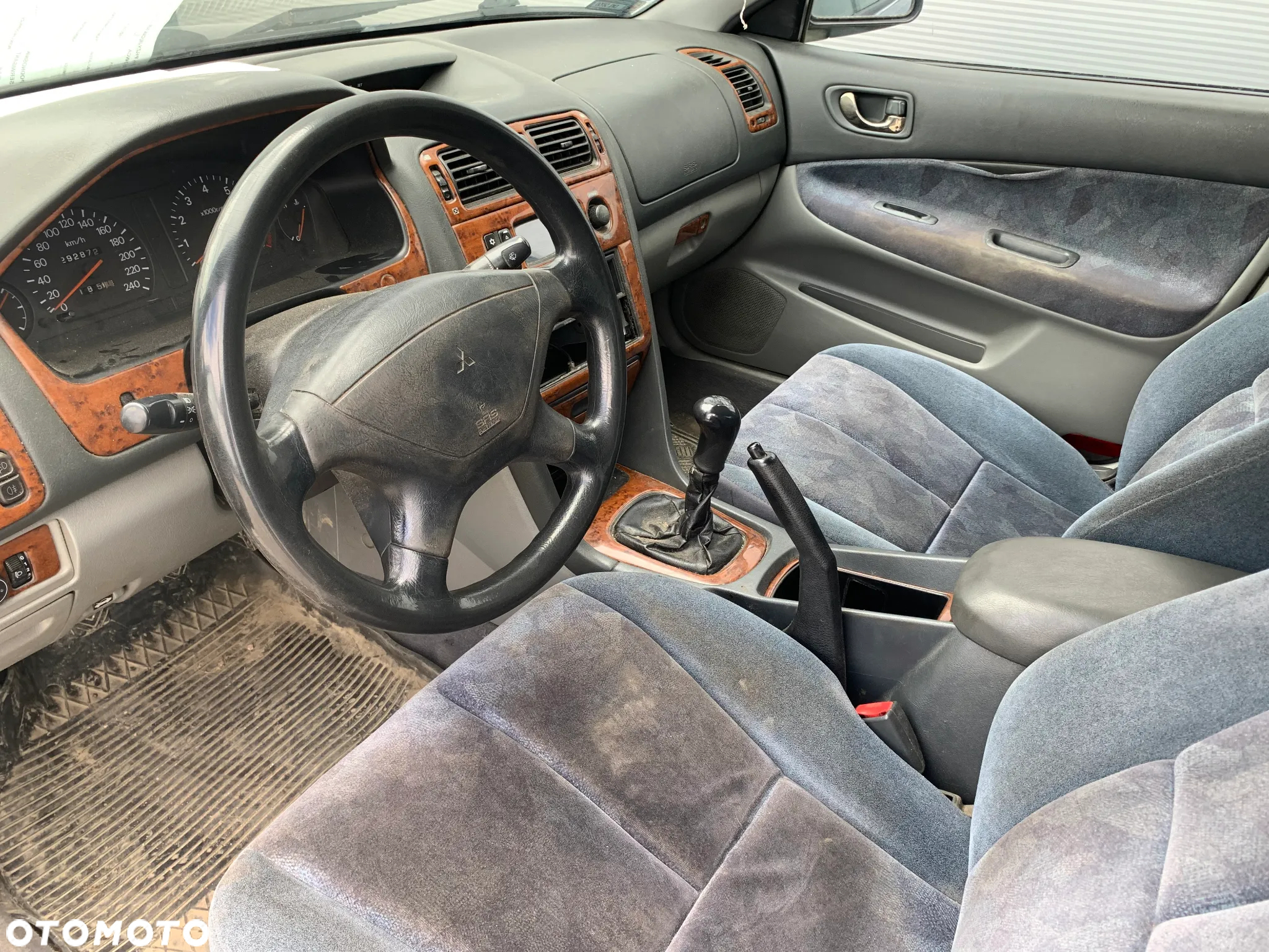 MITSUBISHI GALANT 1997 *SAMOCHÓD NA CZĘŚCI* 1082 MASKA LAMPA DRZWI LUSTERKO ZDERZAK GRILL BŁOTNIK KLAPA BELKA PRAWE LEWE PRZÓD TYŁ - 5