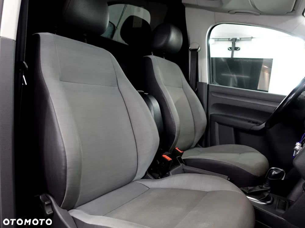Volkswagen Caddy 1.6 TDI Comfortline DSG - 13