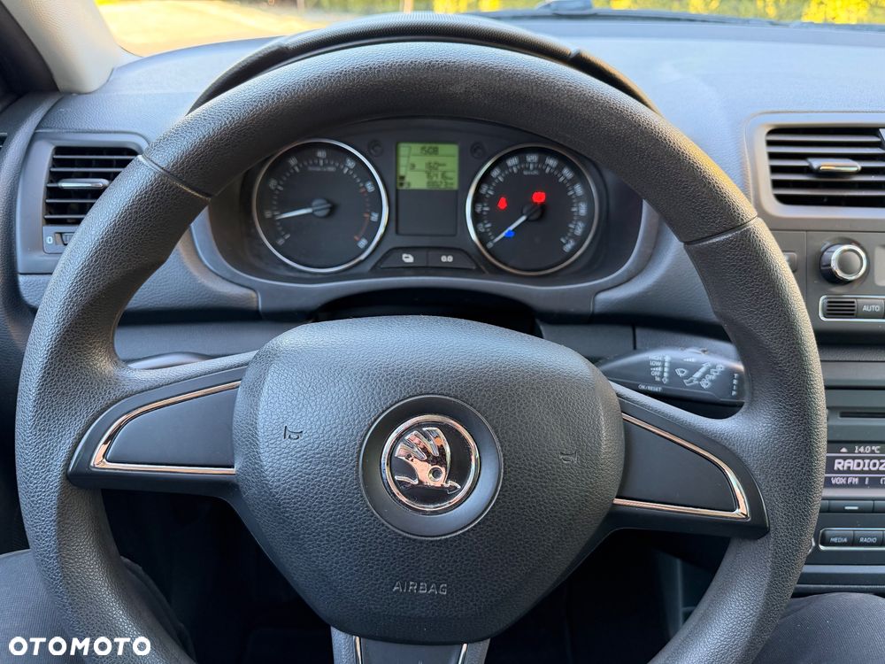 Skoda Roomster 1.2 TSI Ambition PLUS EDITION - 12