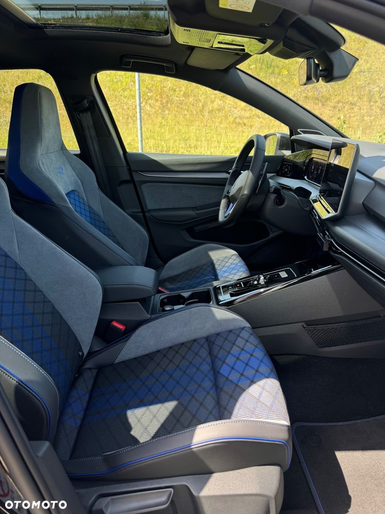 Volkswagen Golf 2.0 TSI 4Motion R Black Edition DSG - 30