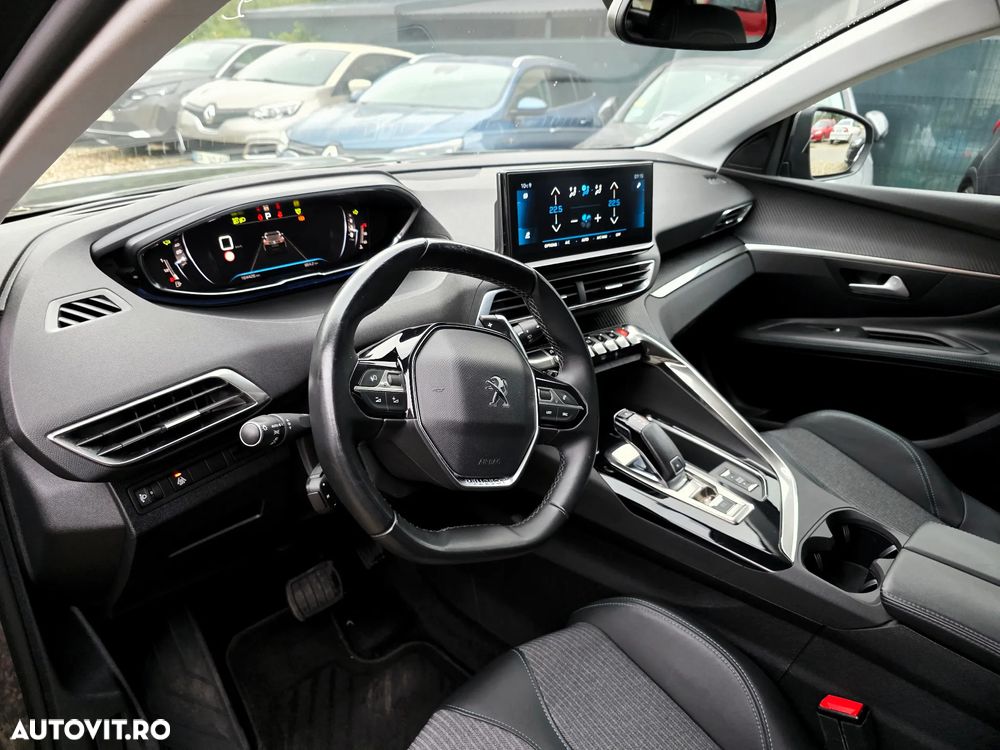 Peugeot 3008 PureTech 130 Stop & Start GPF EAT8 Allure Pack - 25