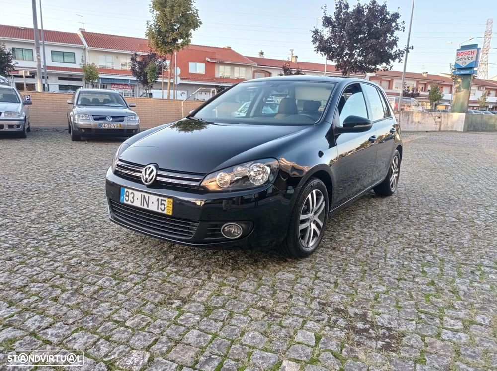 VW Golf 2.0 TDi Confortline DSG - 1
