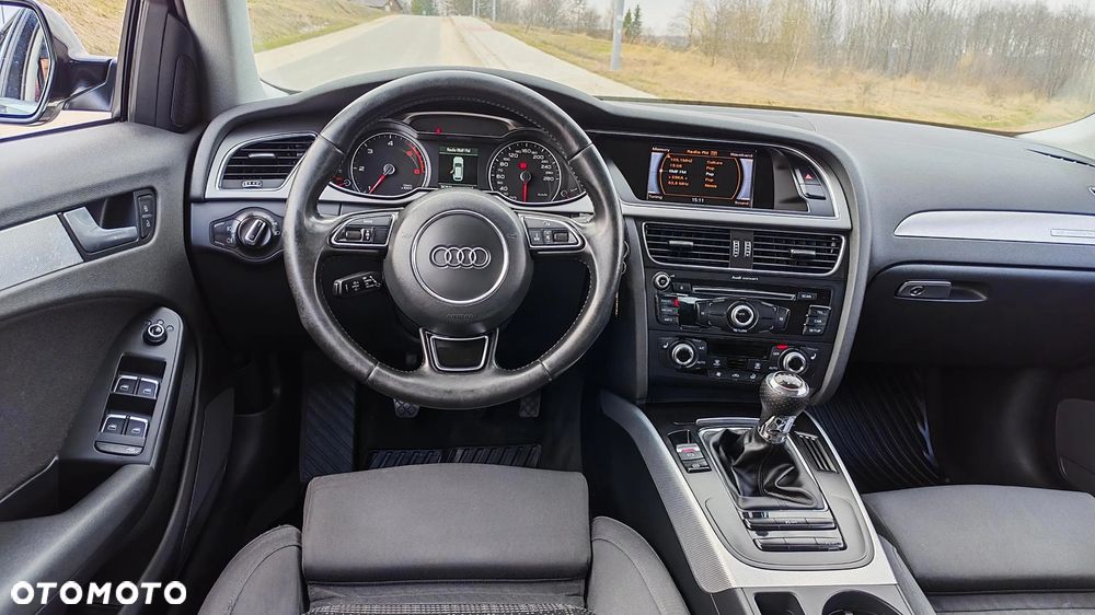 Audi A4 Avant 2.0 TDI DPF quattro Ambiente - 21