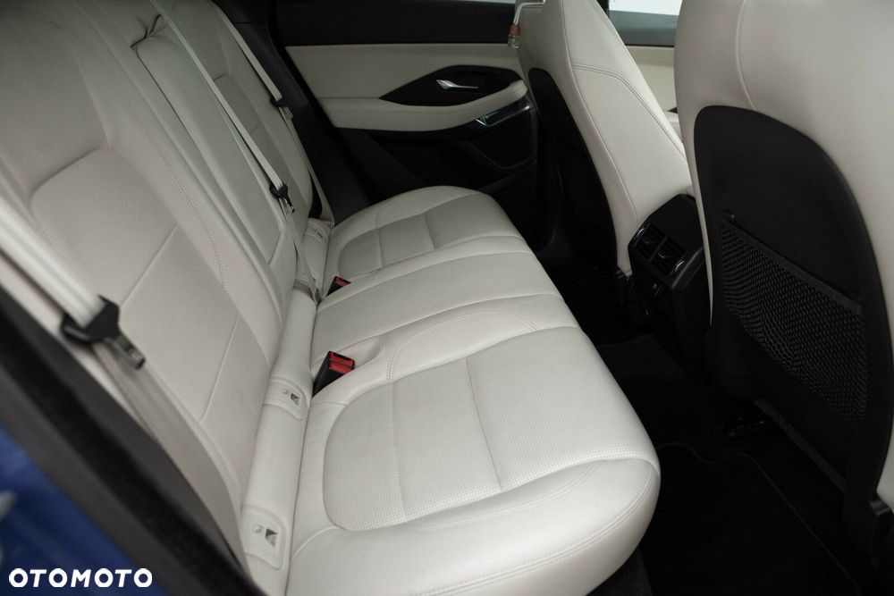 Jaguar E-Pace - 29