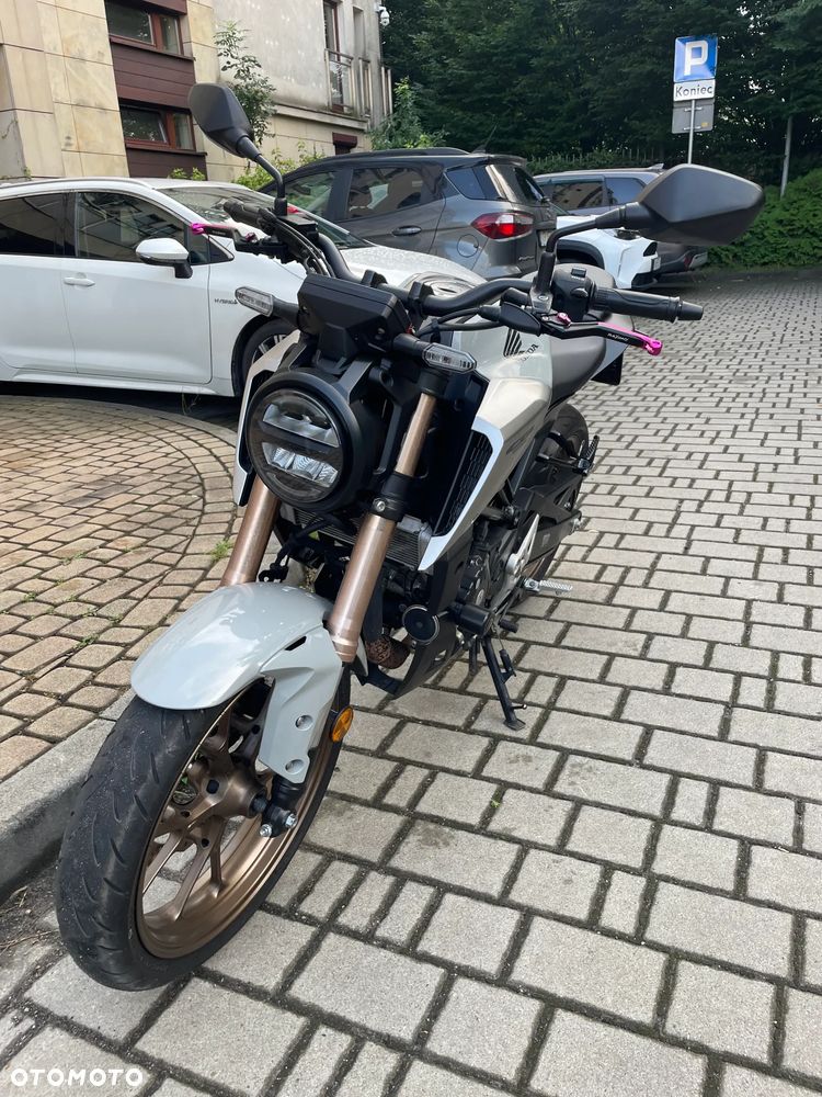Honda CB - 3