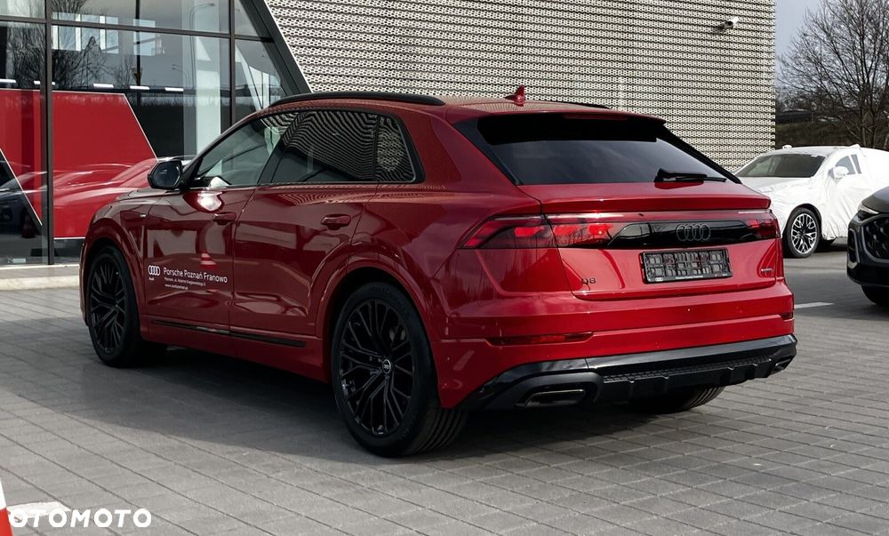 Audi Q8 - 5