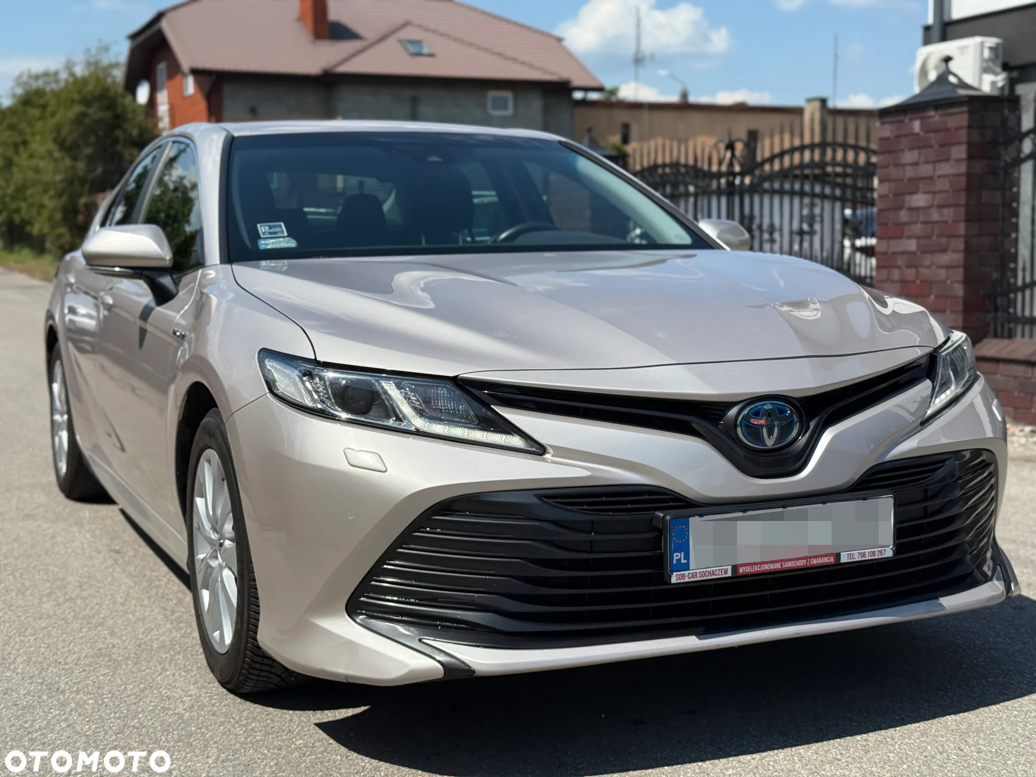 Toyota Camry 2.5 Hybrid Comfort CVT - 3