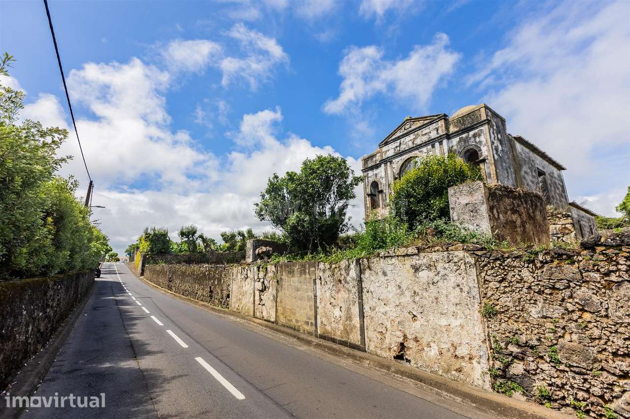 Terreno com ruina / Lagoa (São Miguel), Lagoa - Grande imagem: 4/12