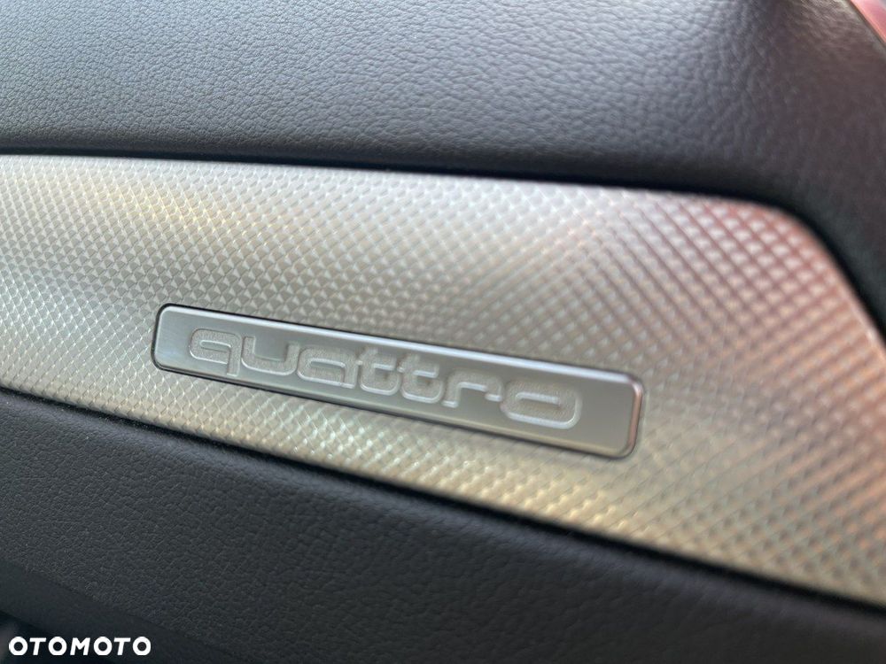 Audi A4 Allroad 2.0 TDI Quattro S tronic - 13