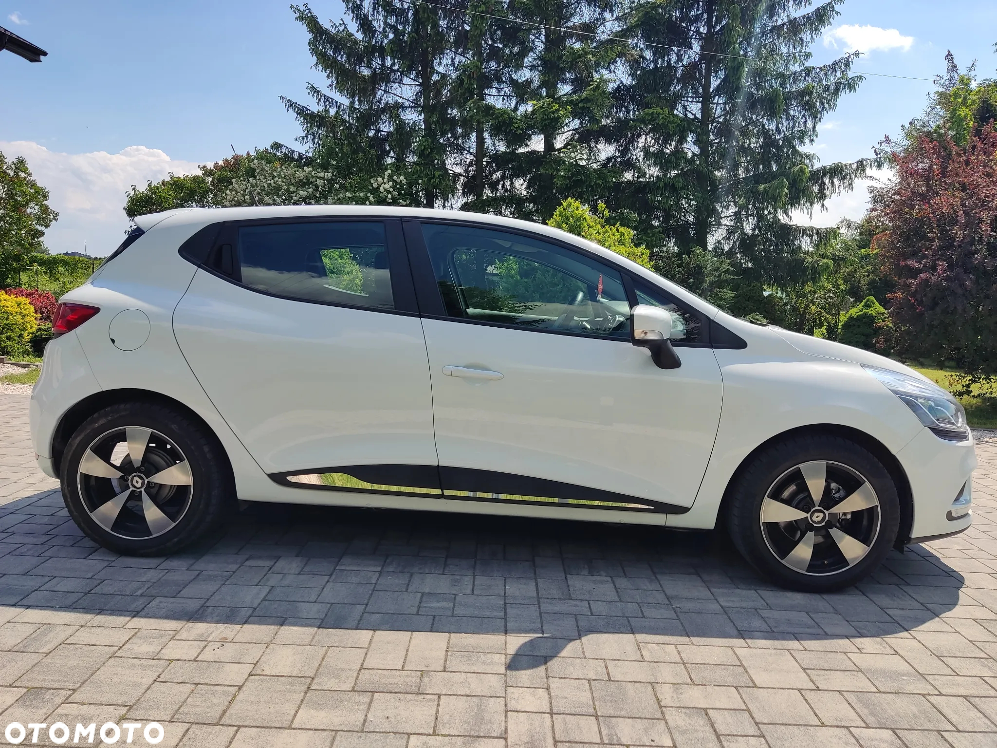 Renault Clio dCi 90 Limited - 10