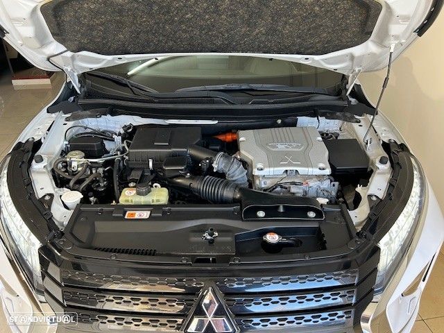 Mitsubishi Eclipse Cross 2.4 PHEV eMotion - 19