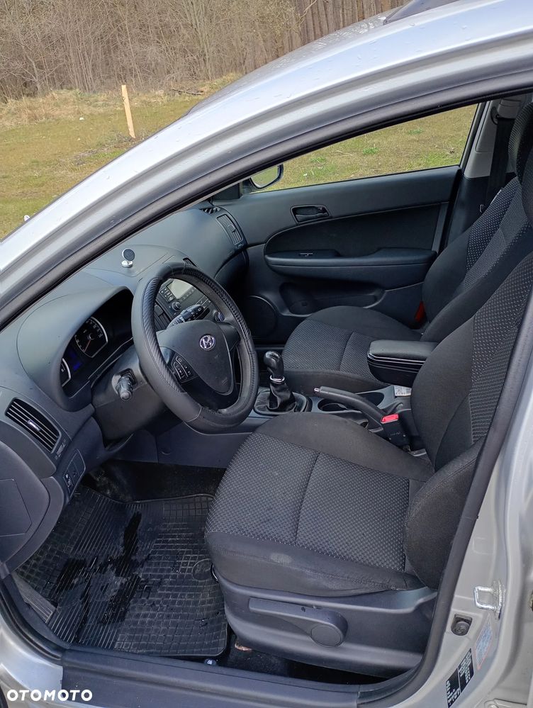 Hyundai i30 1.4 Classic - 9
