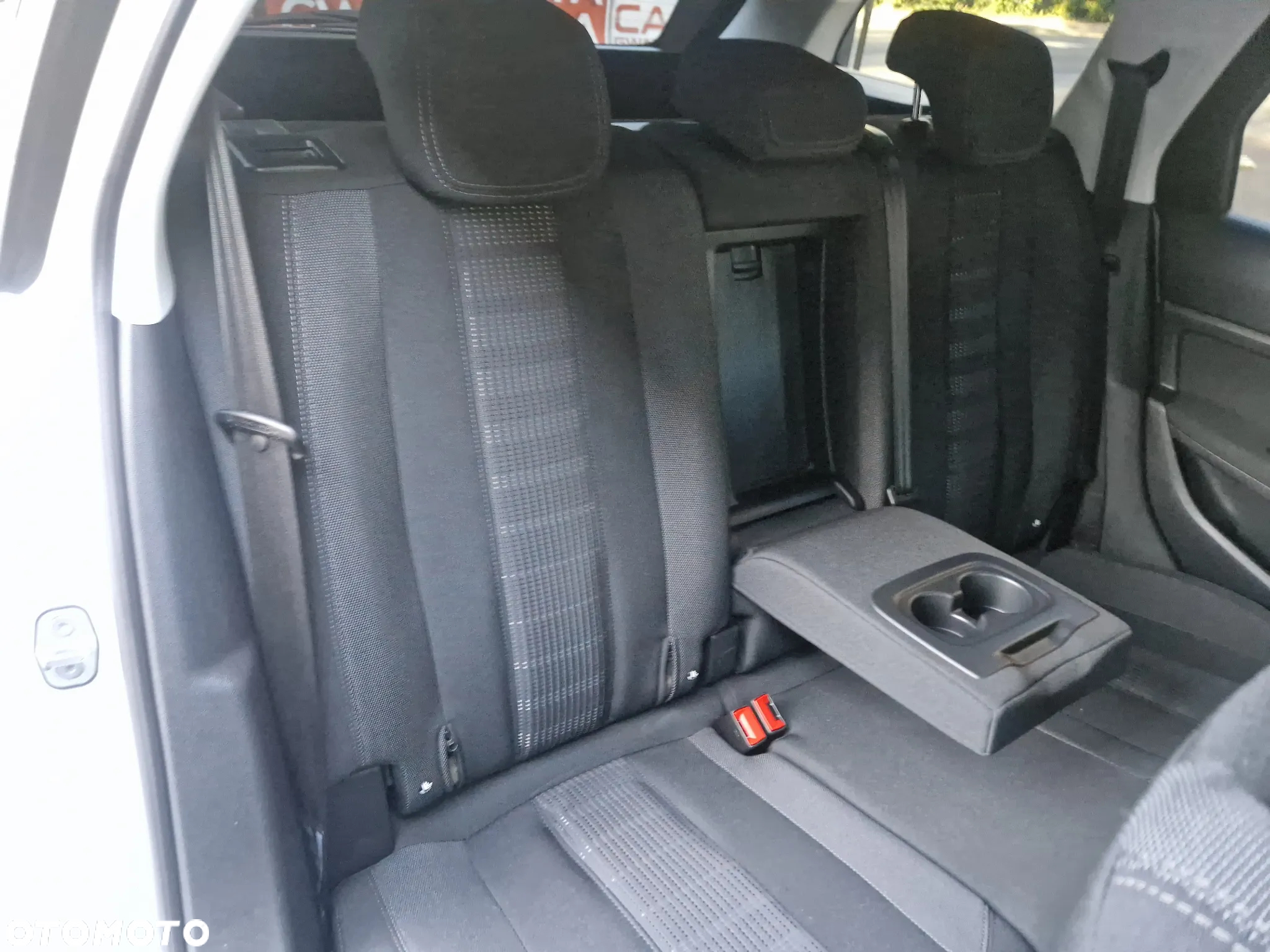 Peugeot 308 SW BlueHDi 120 Stop & Start Allure - 7