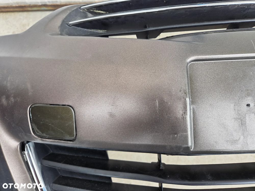 Zderzak przedni Citroen C4 B7 II 6PDC - 14