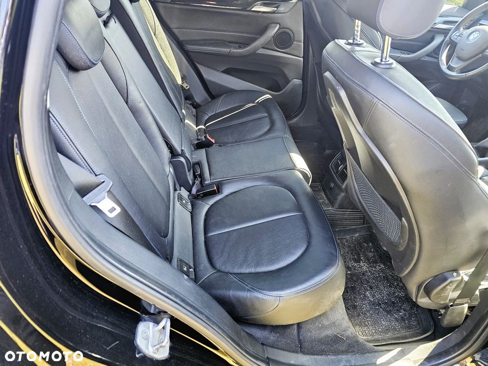 BMW X1 sDrive18d Advantage sport - 12