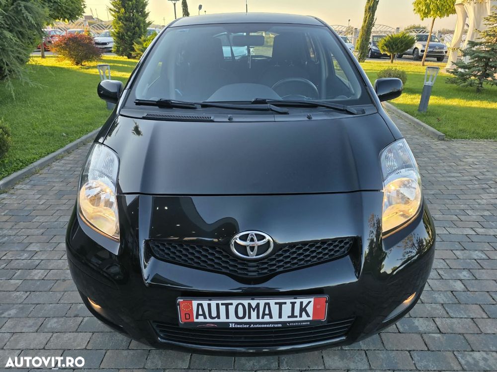 Toyota Yaris - 1