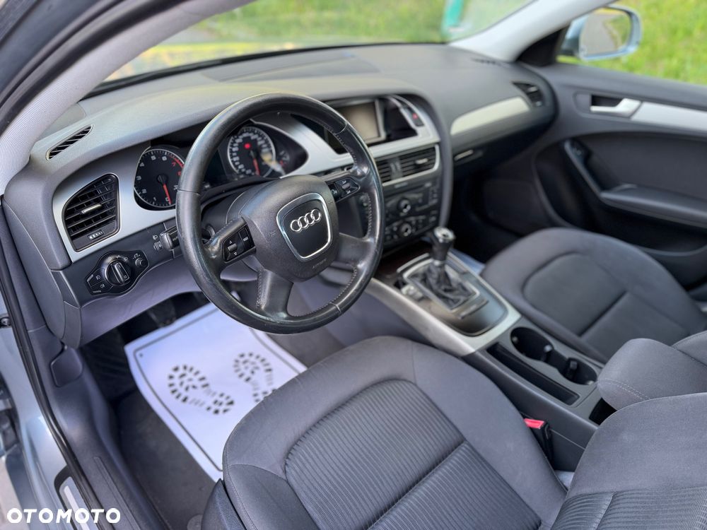 Audi A4 Limousine 1.8 TFSI multitronic S line Sportpaket - 22
