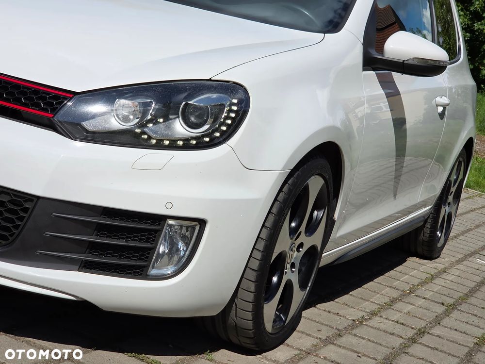 Volkswagen Golf 2.0 GTI - 14