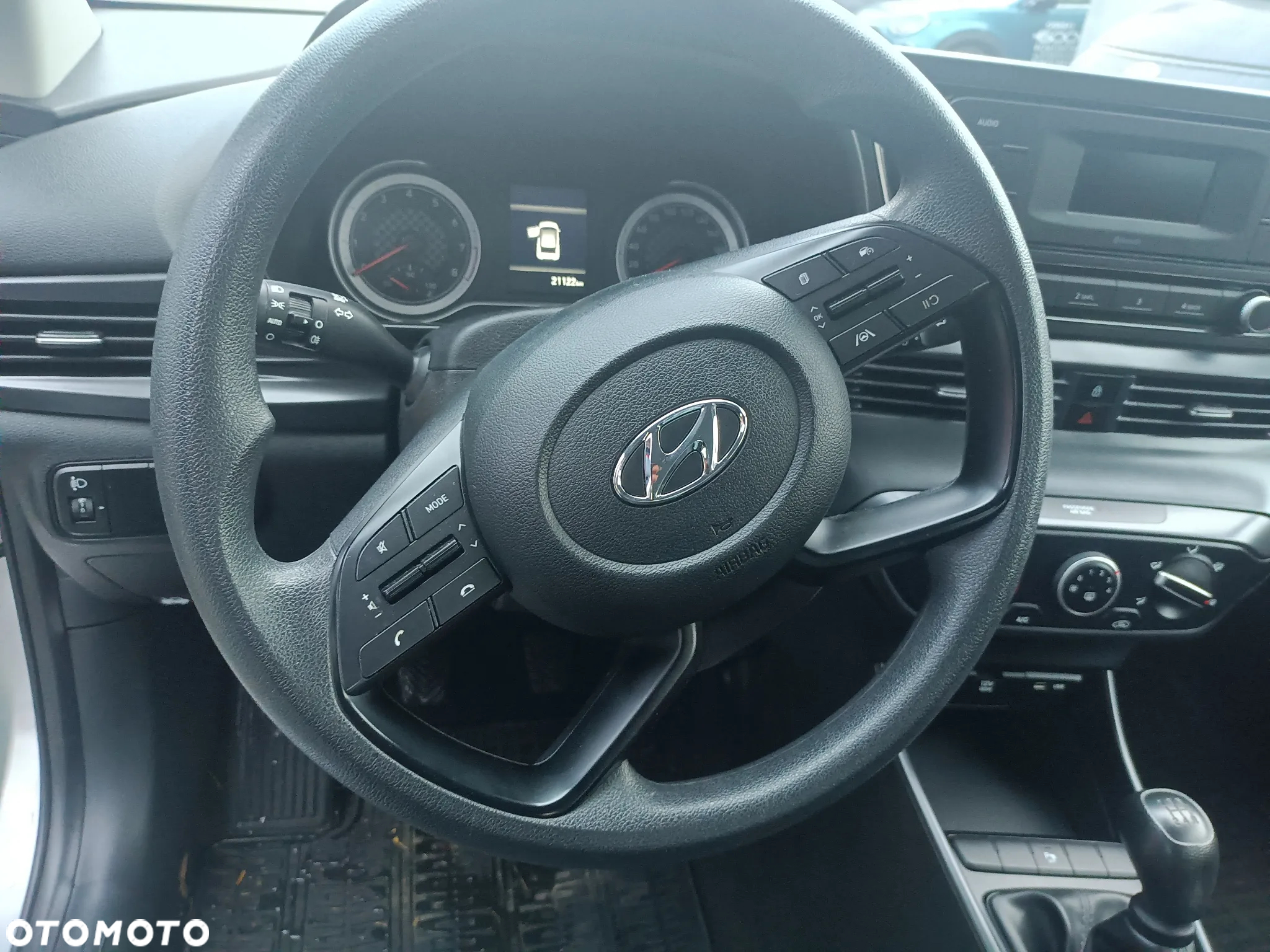 Hyundai i20 - 12