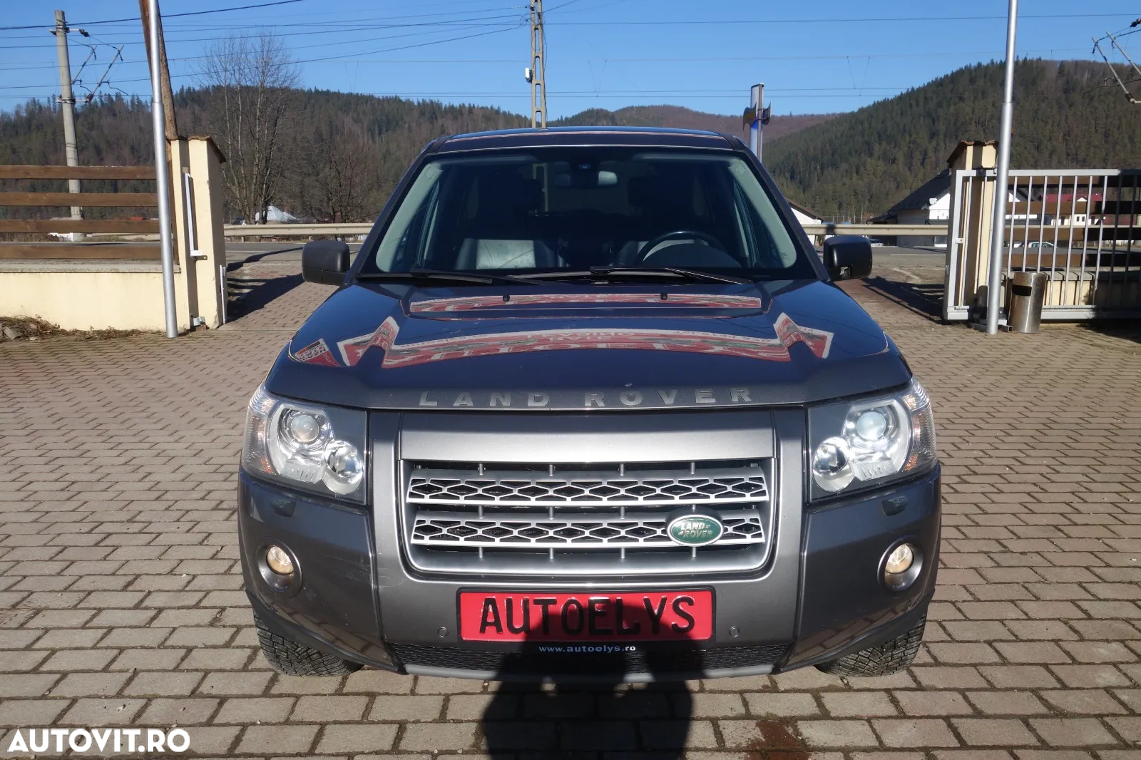 Land Rover Freelander - 2
