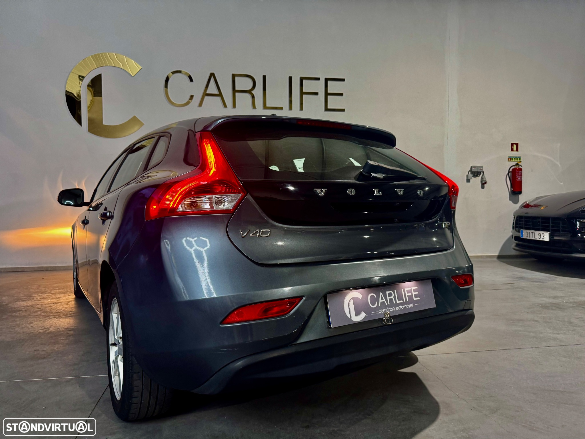 Volvo V40 1.6 D2 Eco Kinetic - 6