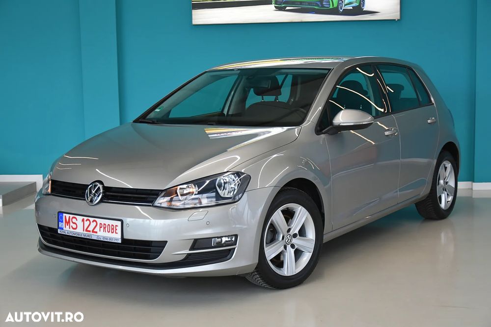 Volkswagen Golf 1.2 TSI BlueMotion Technology Comfortline - 2