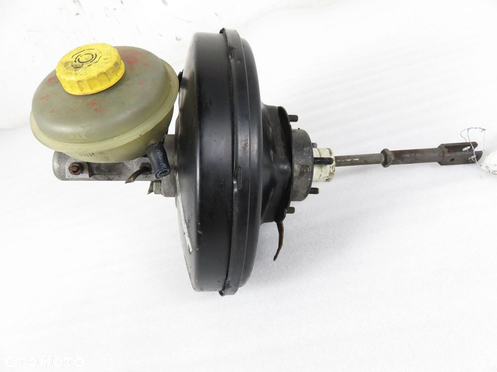 SERWO AUDI 80 B4 1.9 TDI 8A0612105C - 1