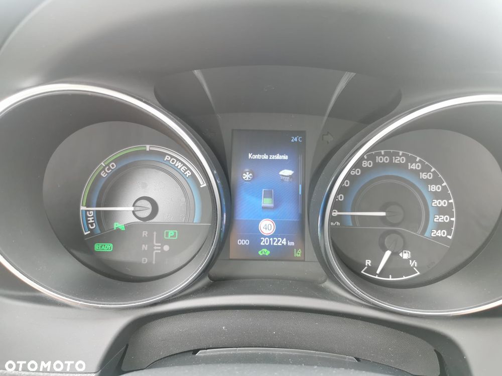 Toyota Auris Hybrid 135 Selection - 11