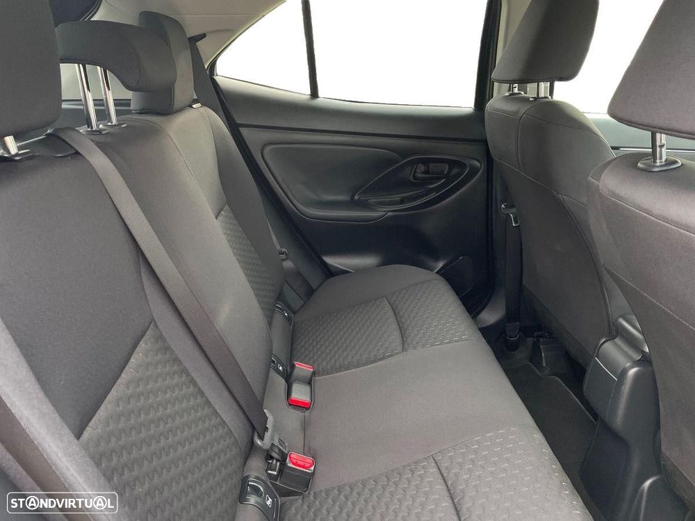 Toyota Yaris Cross 1.5 HDF Comfort Plus - 7