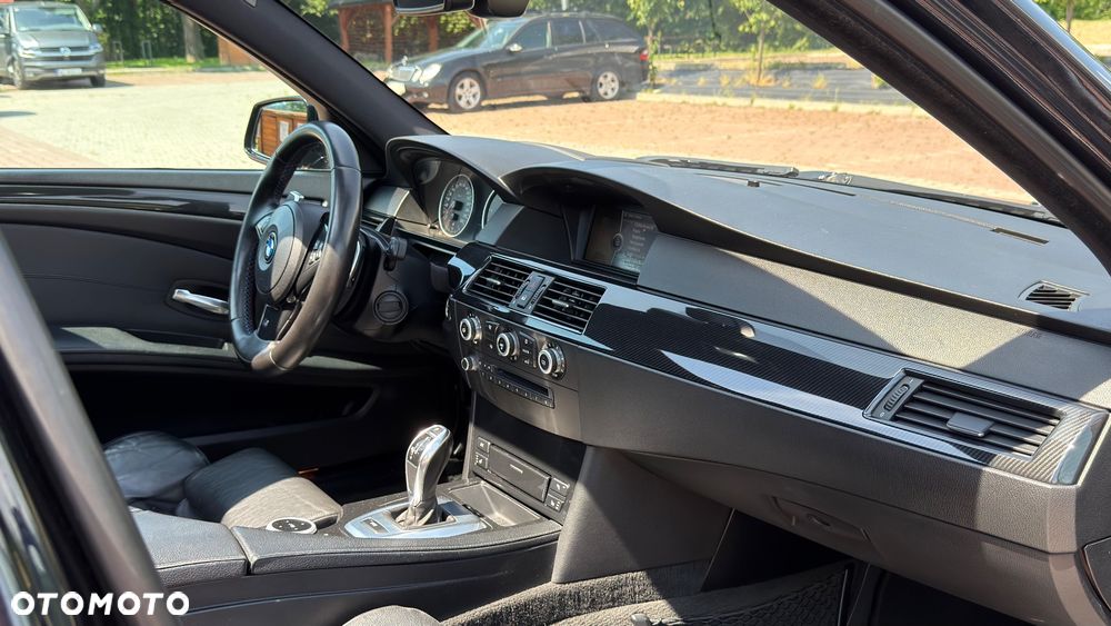 BMW Seria 5 - 22