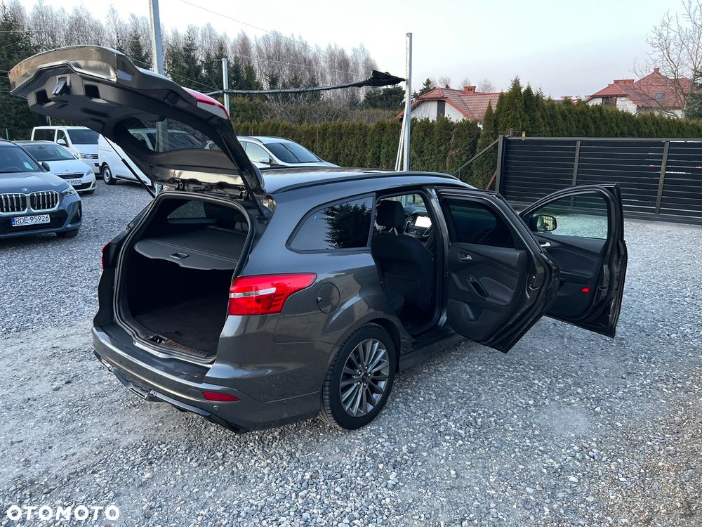 Ford Focus 1.0 EcoBoost ST-Line ASS - 5