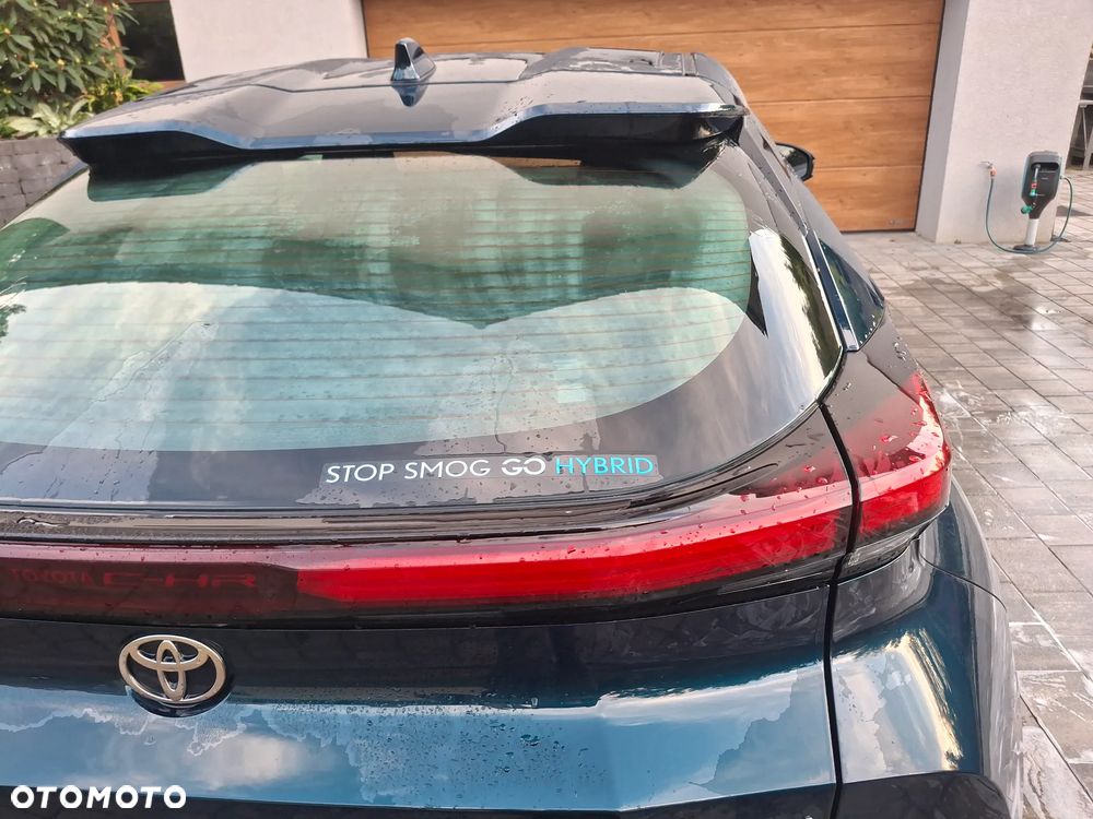 Toyota C-Hr 2024 photo 2