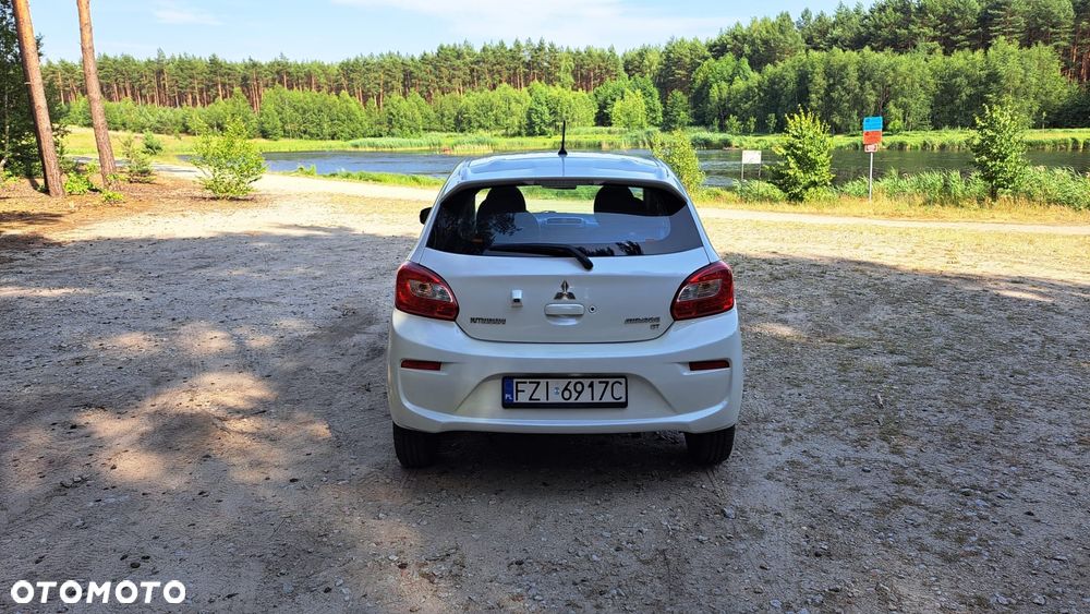 Mitsubishi Space Star - 3