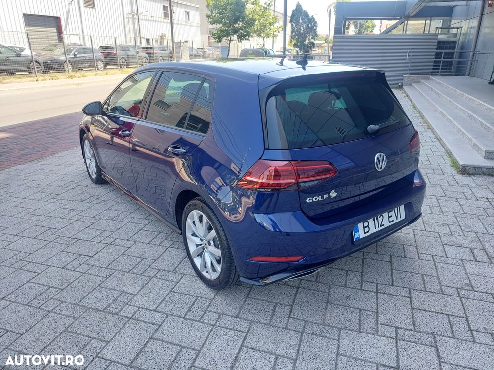 Volkswagen Golf 1.6 TDI Highline - 5