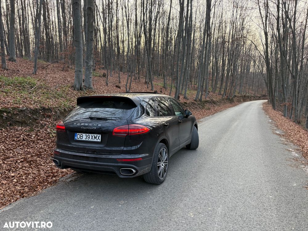 Porsche Cayenne Tiptronic S - 10