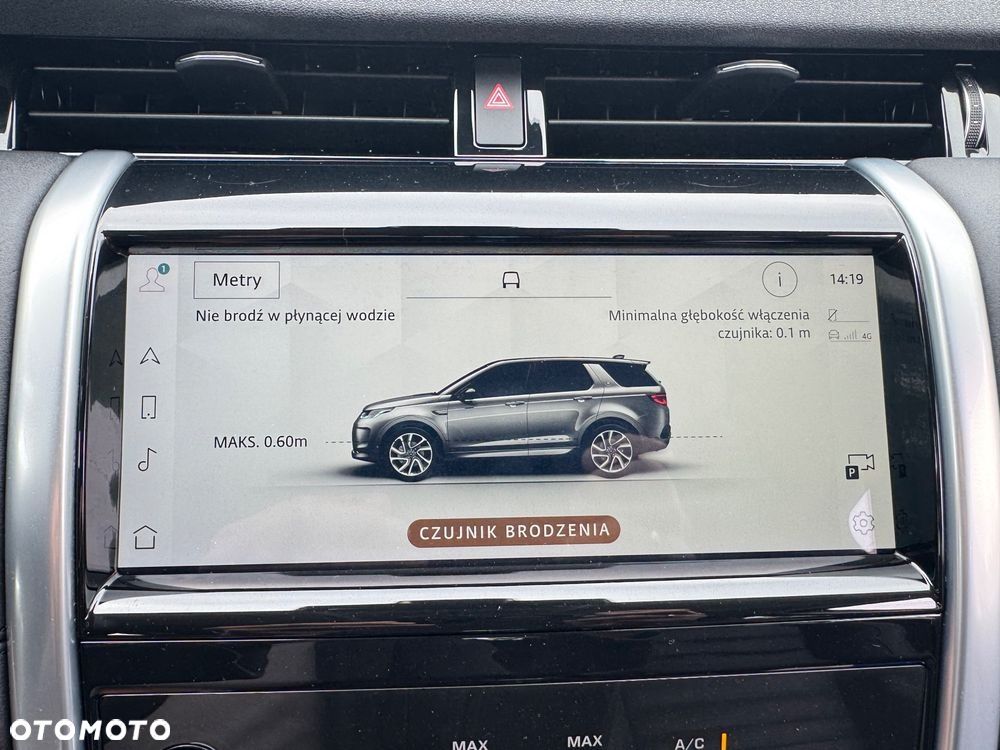 Land Rover Discovery Sport - 31