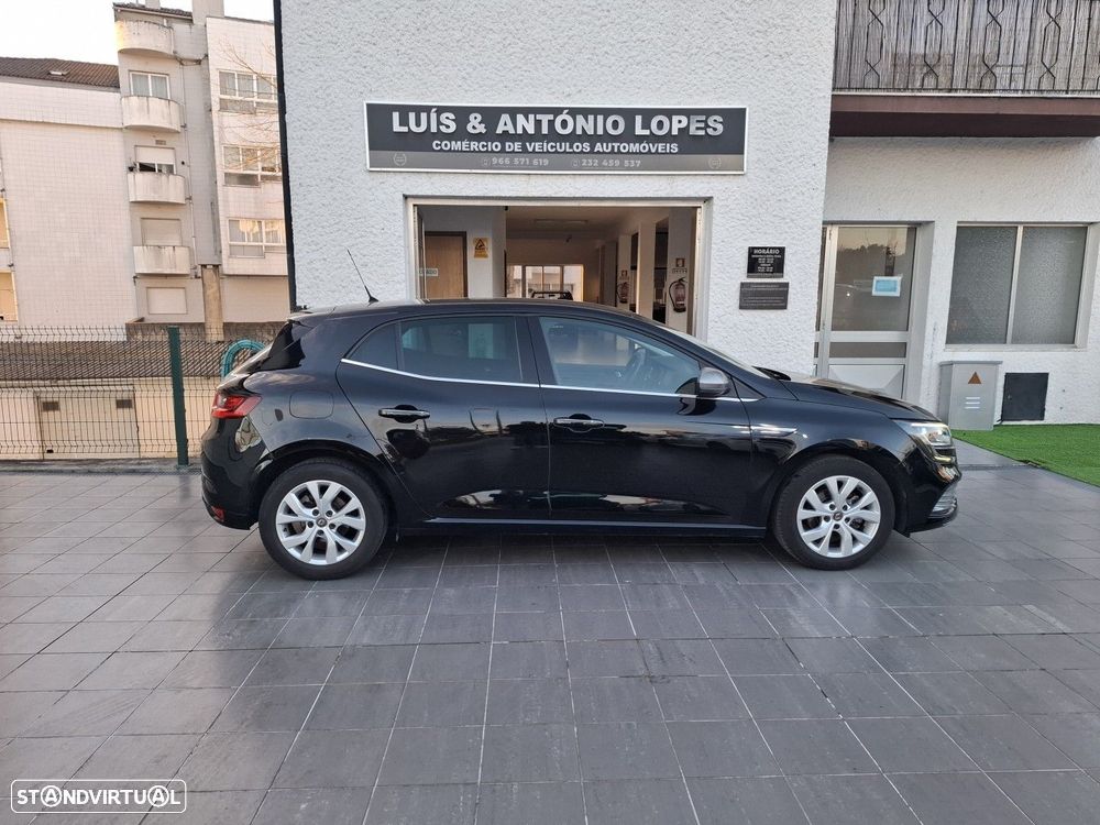 Renault Mégane 1.3 TCe Limited J17 - 26