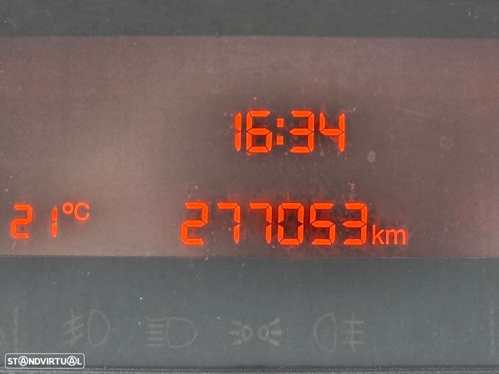 Citroën Jumper 2.0 BlueHDi 35 L4 - 6