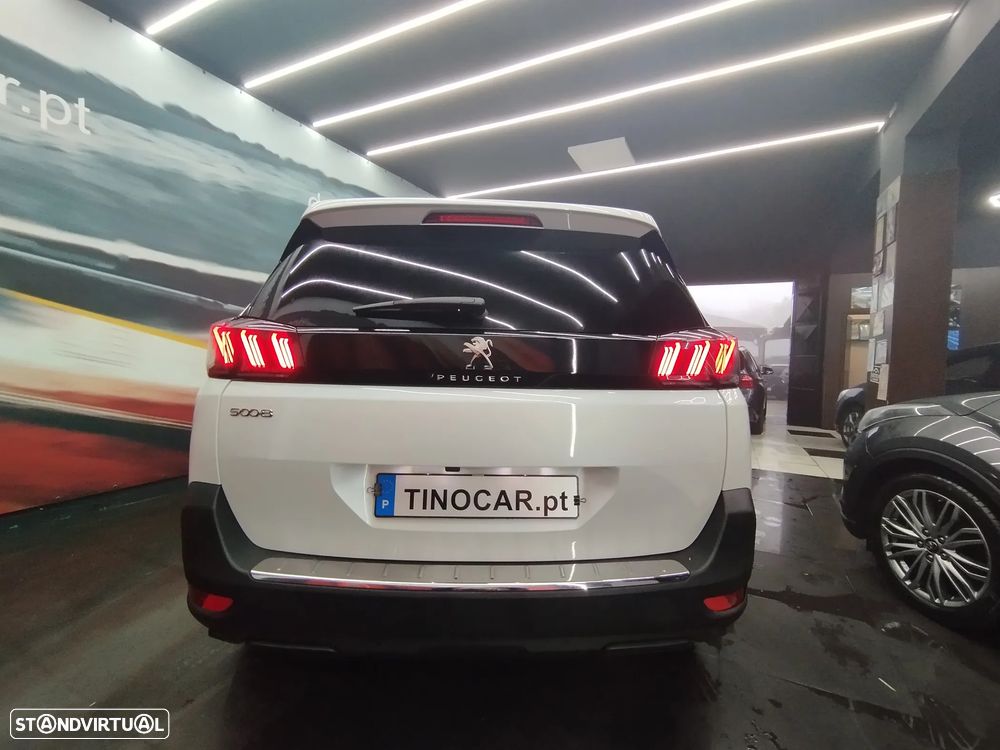 Peugeot 5008 1.2 PureTech Allure EAT8 - 12