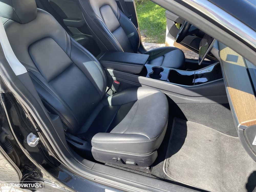 Tesla Model 3 Long Range AWD Dual Motor - 25