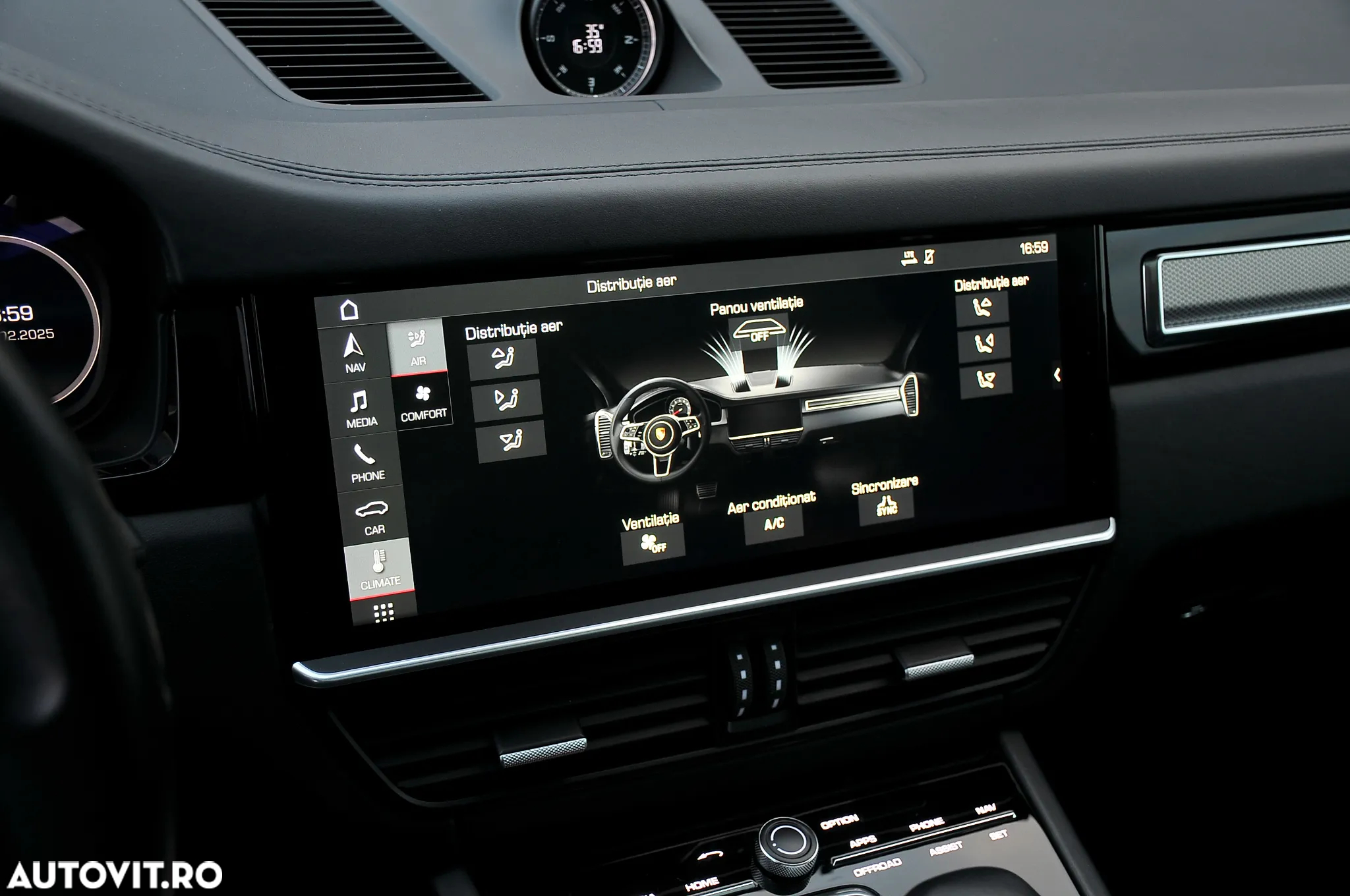 Porsche Cayenne Coupe Tiptronic S Platinum Edition - 28