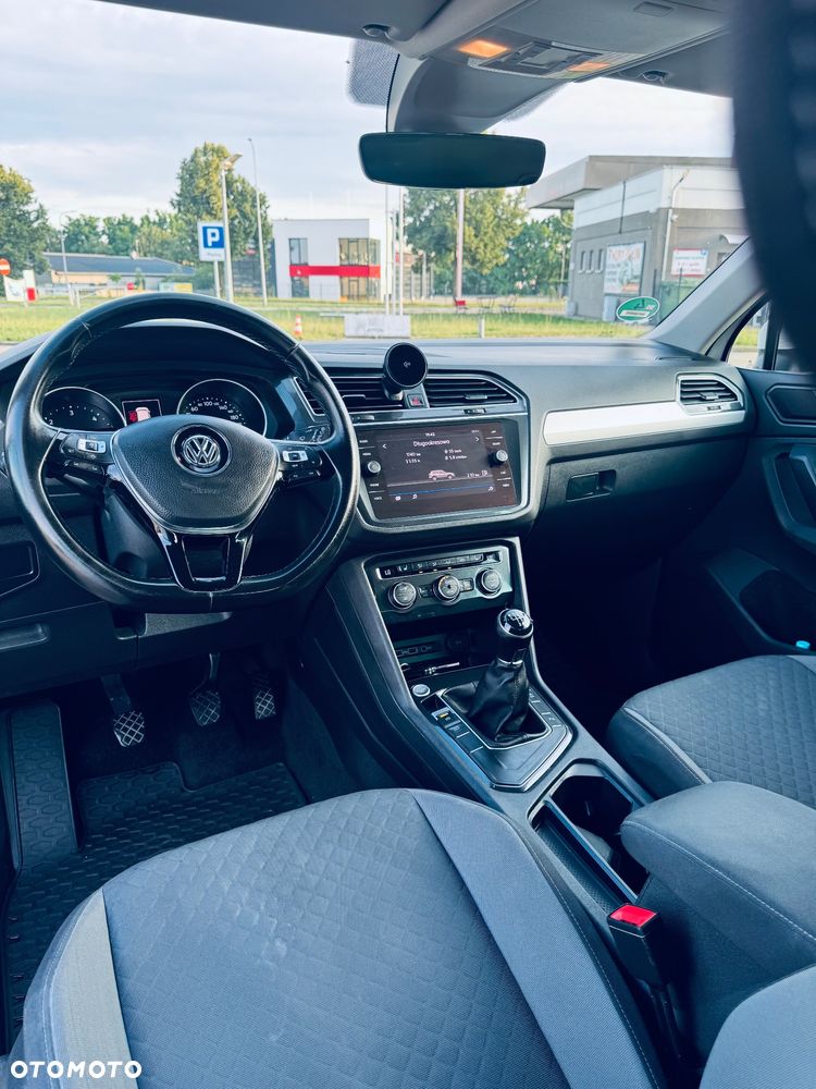 Volkswagen Tiguan 2.0 TDI BMT SCR Comfortline - 16