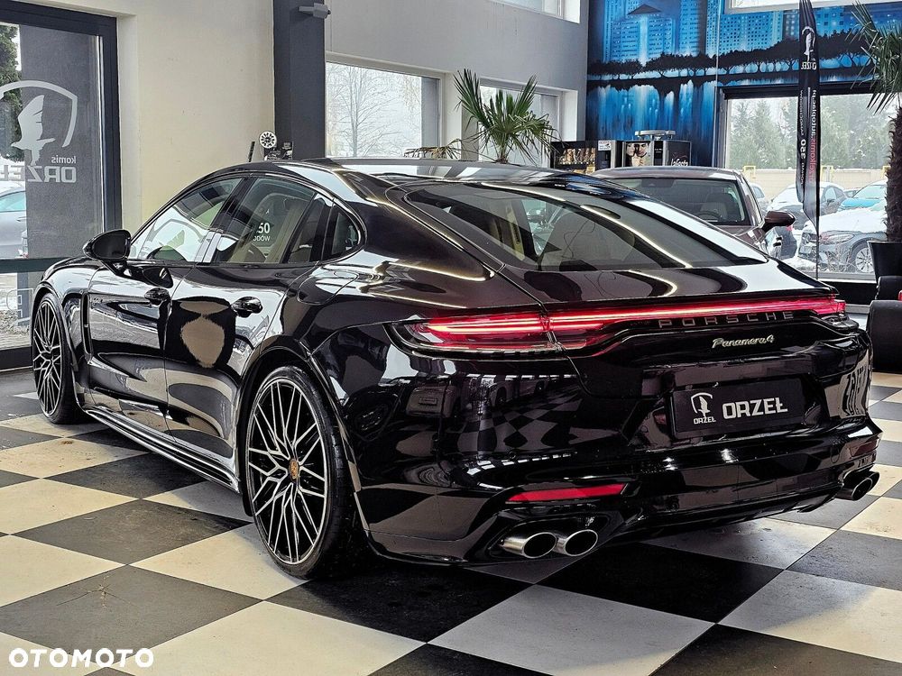 Porsche Panamera - 5