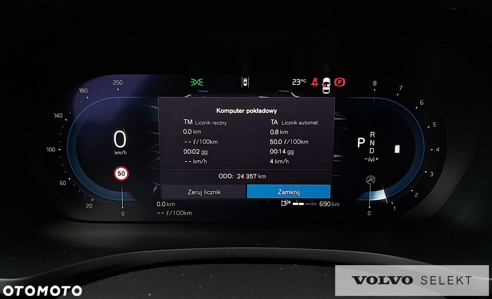 Volvo V60 Cross Country - 18