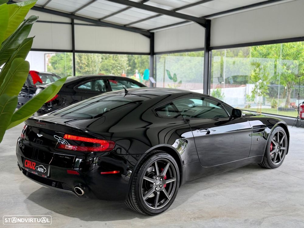 Aston Martin Vantage Coupe V8 Sportshift - 5