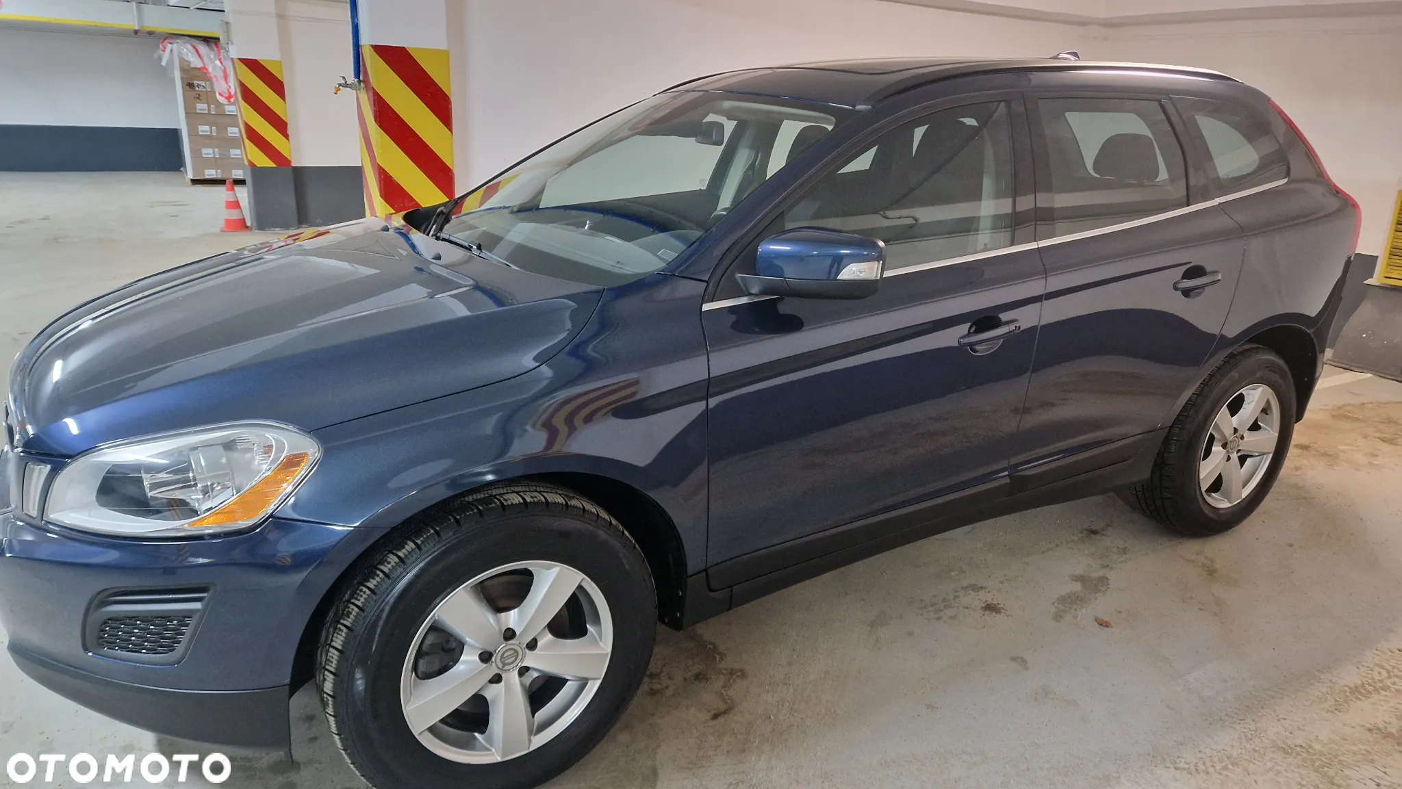 Volvo XC 60 D3 Momentum - 11