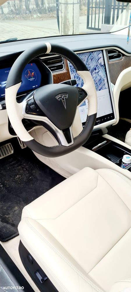 TESLA Model S 2018 — imagine 10