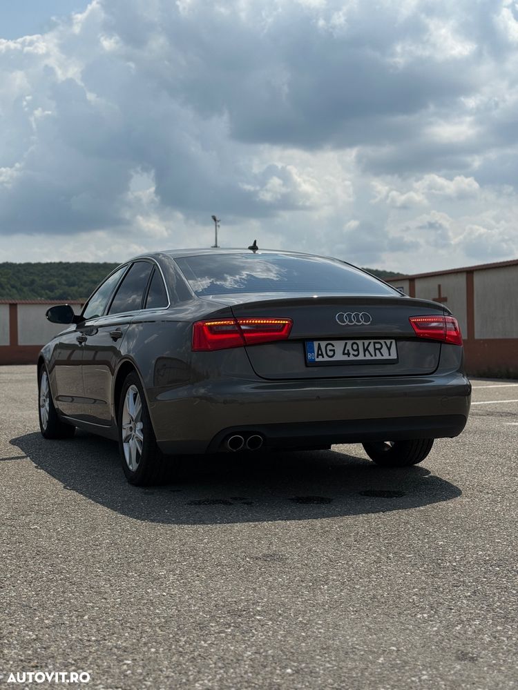 Audi A6 - 4