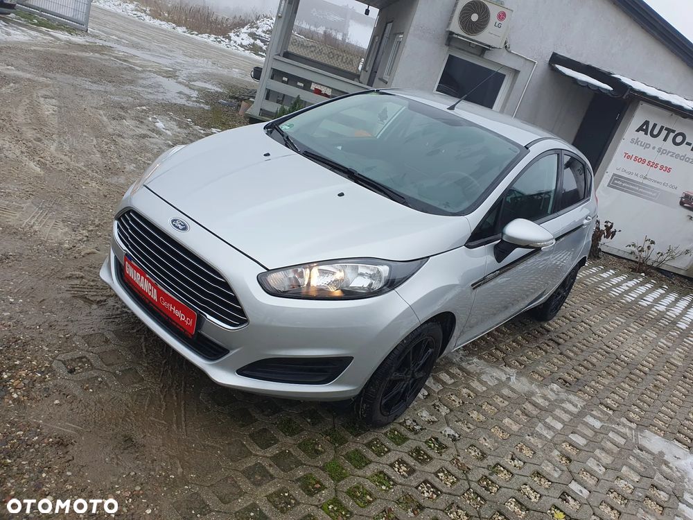 Ford Fiesta 1.25 Ambiente - 2